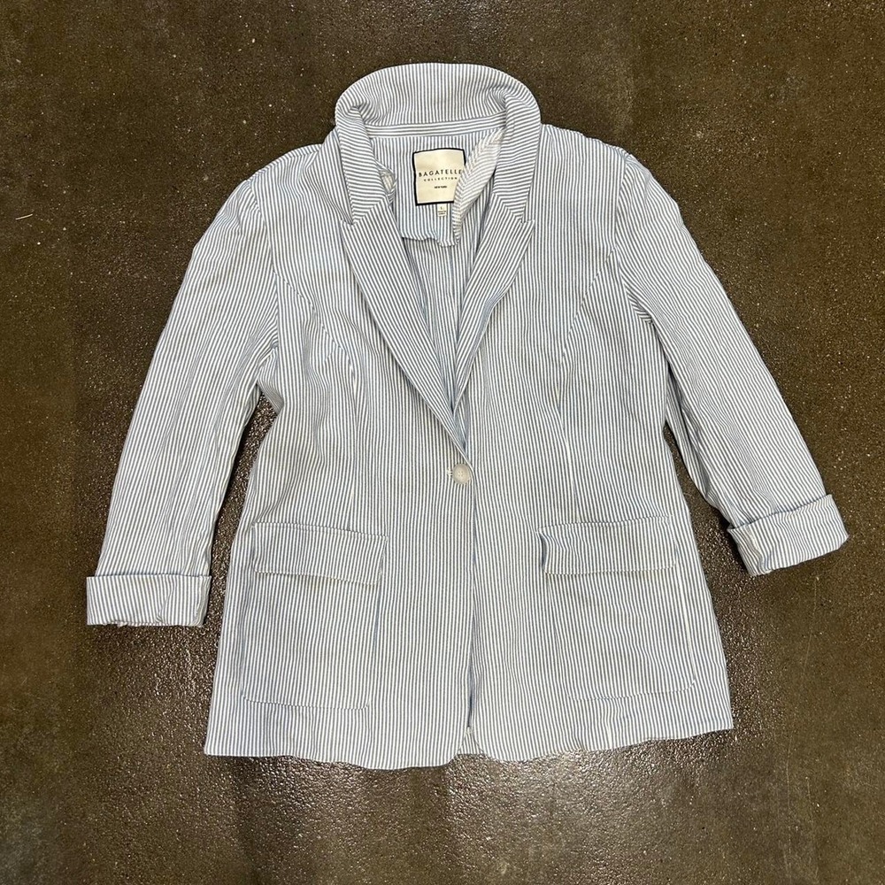 Bagatelle Collection New York Blue White Striped Size Large Blazer